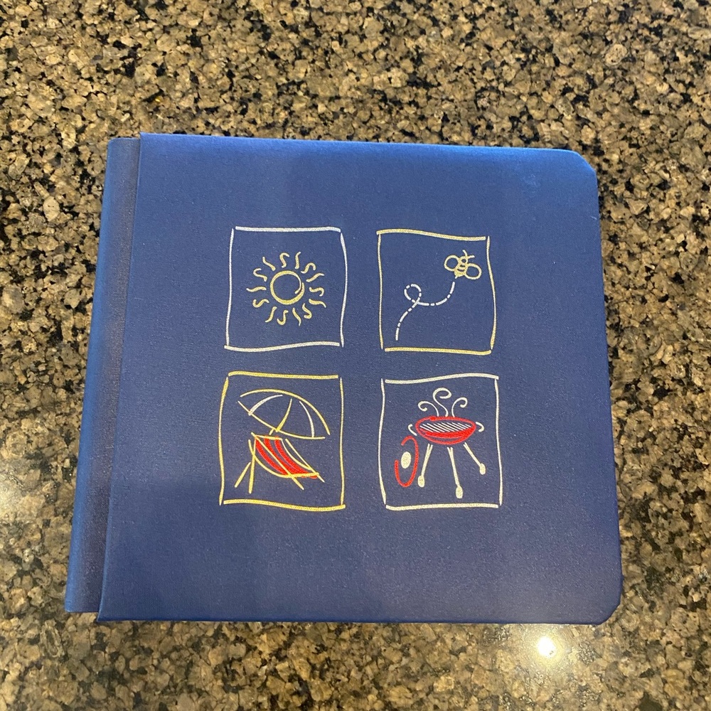 NWOT Creative Memories Scrapbook Small Navy Summer